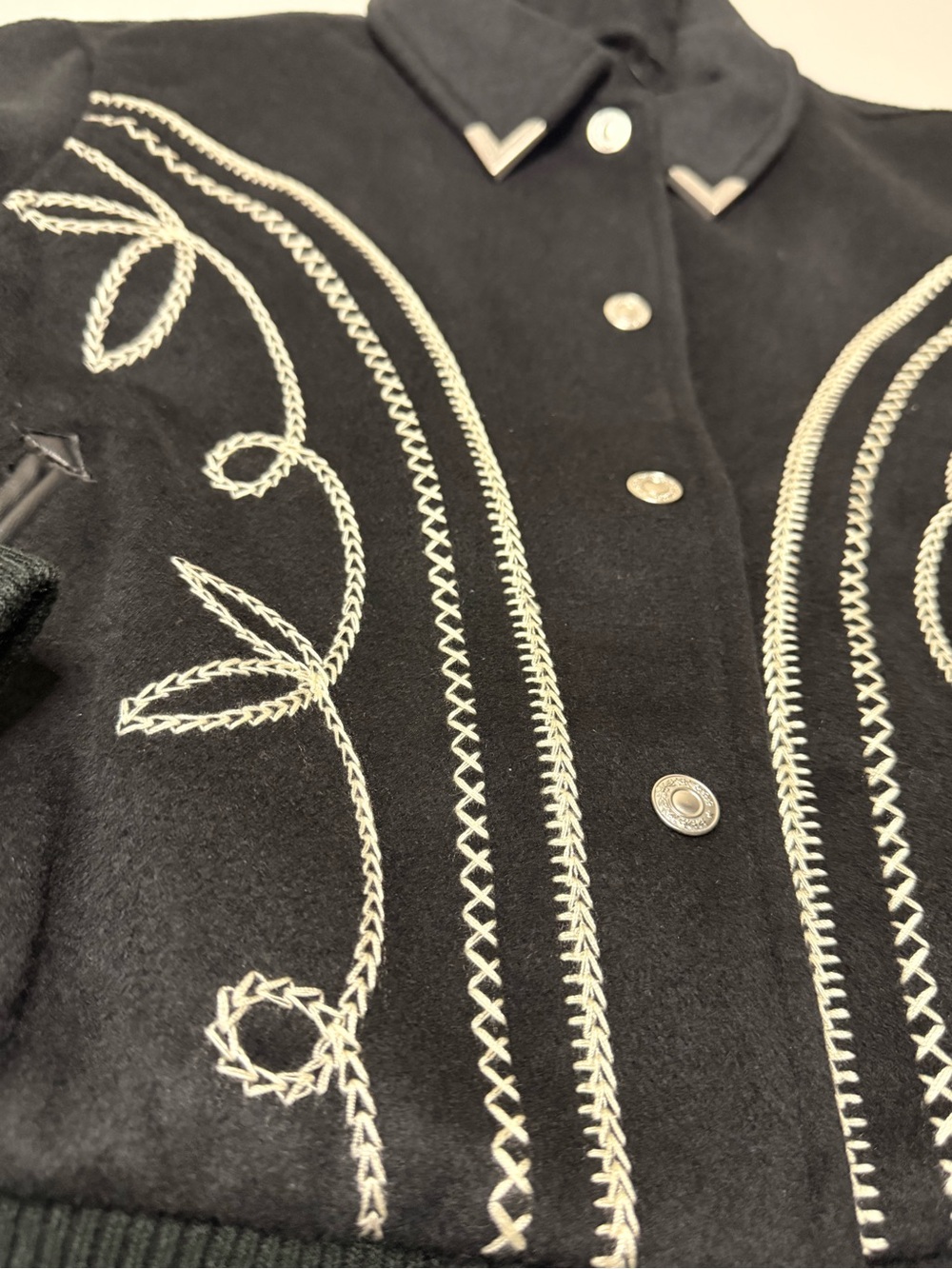 LEVI'S Rodeo Embroidered Wool Blend Varsity Jacket - Picture 9 of 13